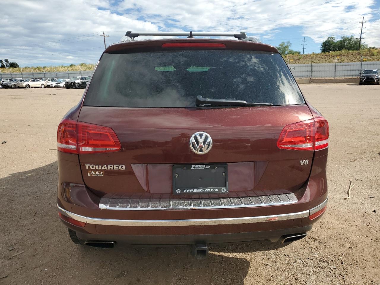 WVGRF7BP4HD003363 2017 Volkswagen Touareg Wolfsburg