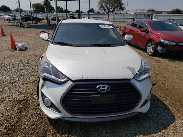 KMHTC6AE5GU304117 2016 Hyundai Veloster Turbo