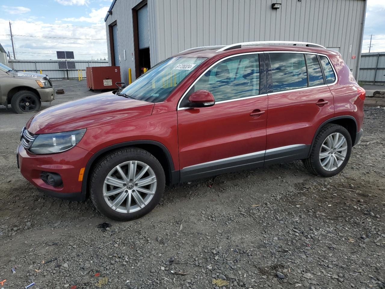 2012 Volkswagen Tiguan S vin: WVGBV7AX1CW087953