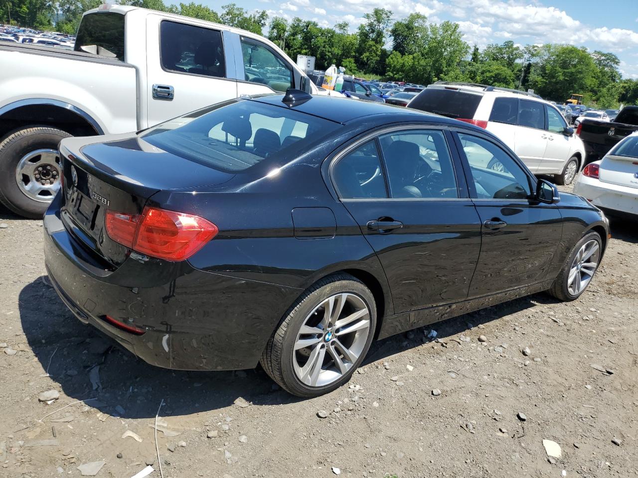 WBA3B5G58FNS13681 2015 BMW 328 Xi Sulev