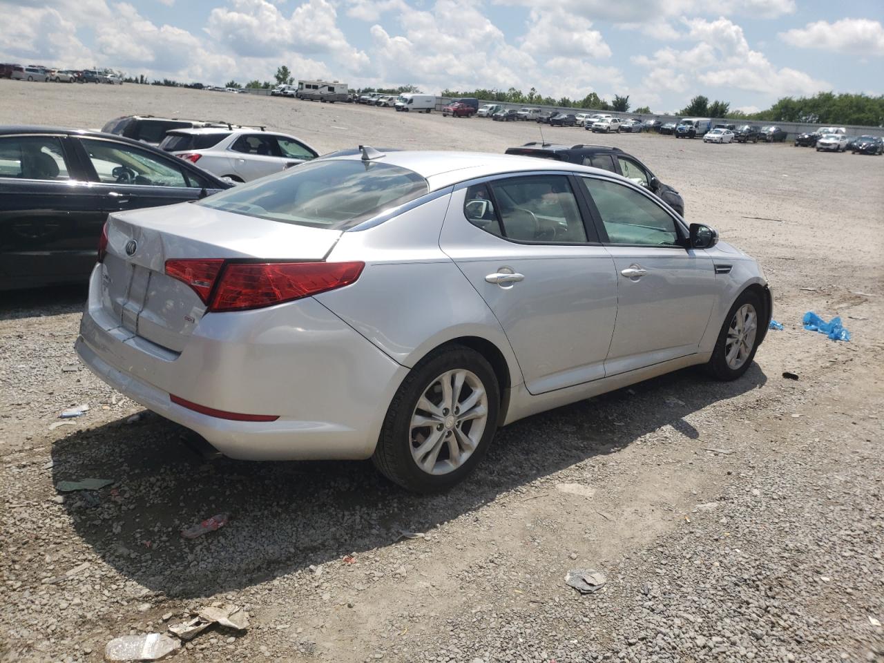 2013 Kia Optima Lx vin: 5XXGM4A71DG205711