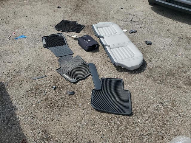 2016 VOLKSWAGEN PASSAT SEL - 1VWCT7A30GC063126