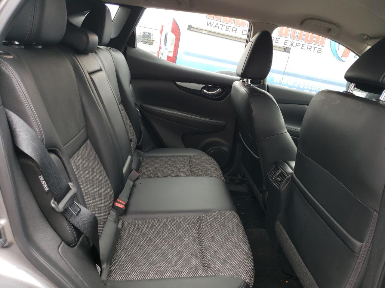 JN1BJ1BW4NW488955 2022 Nissan Rogue Sport Sv