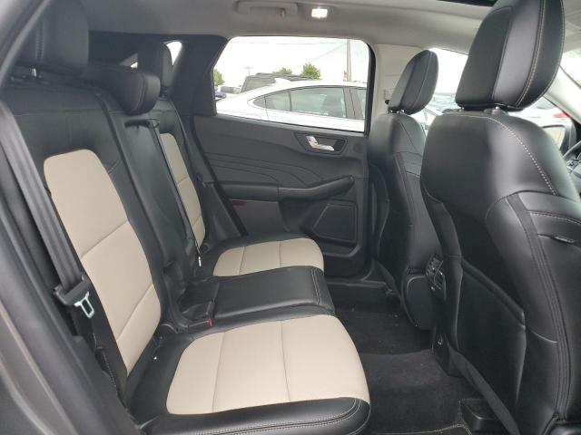 2022 Ford Escape Titanium VIN: 1FMCU9J94NUA77971 Lot: 60763574