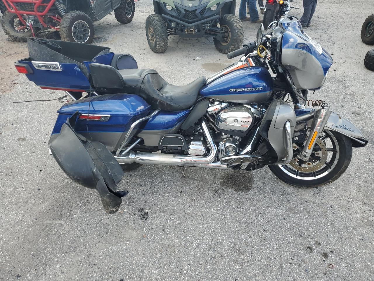 1HD1KED11HB619090 HARLEY-DAVIDSON FLHTK ULTR 2017