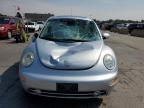 VOLKSWAGEN NEW BEETLE photo