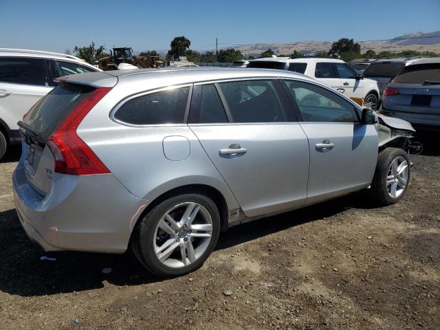 2015 Volvo V60 Platinum VIN: YV1612SDXF1208709 Lot: 62519184