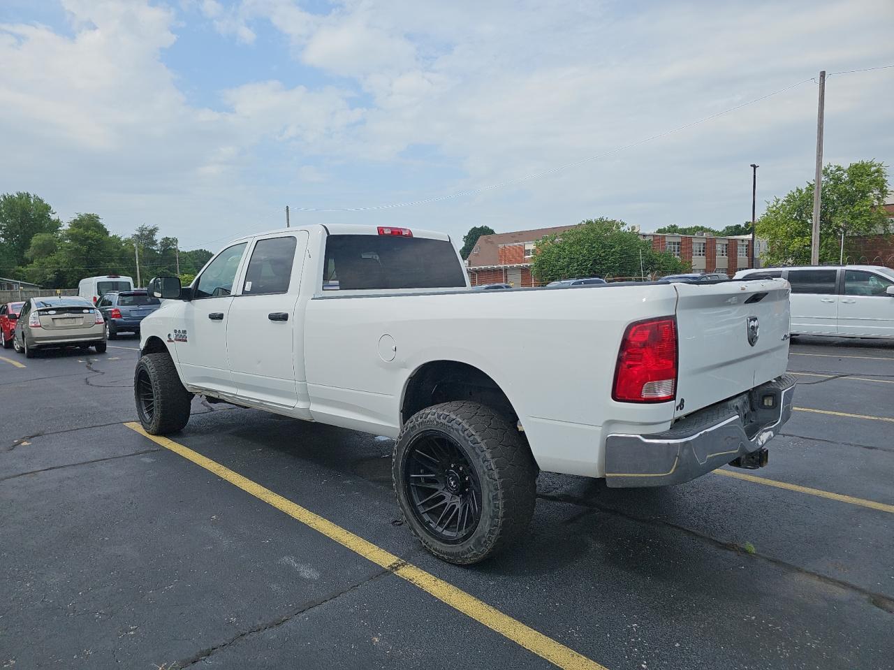 2015 Ram 3500 St vin: 3C63R3GL2FG561753