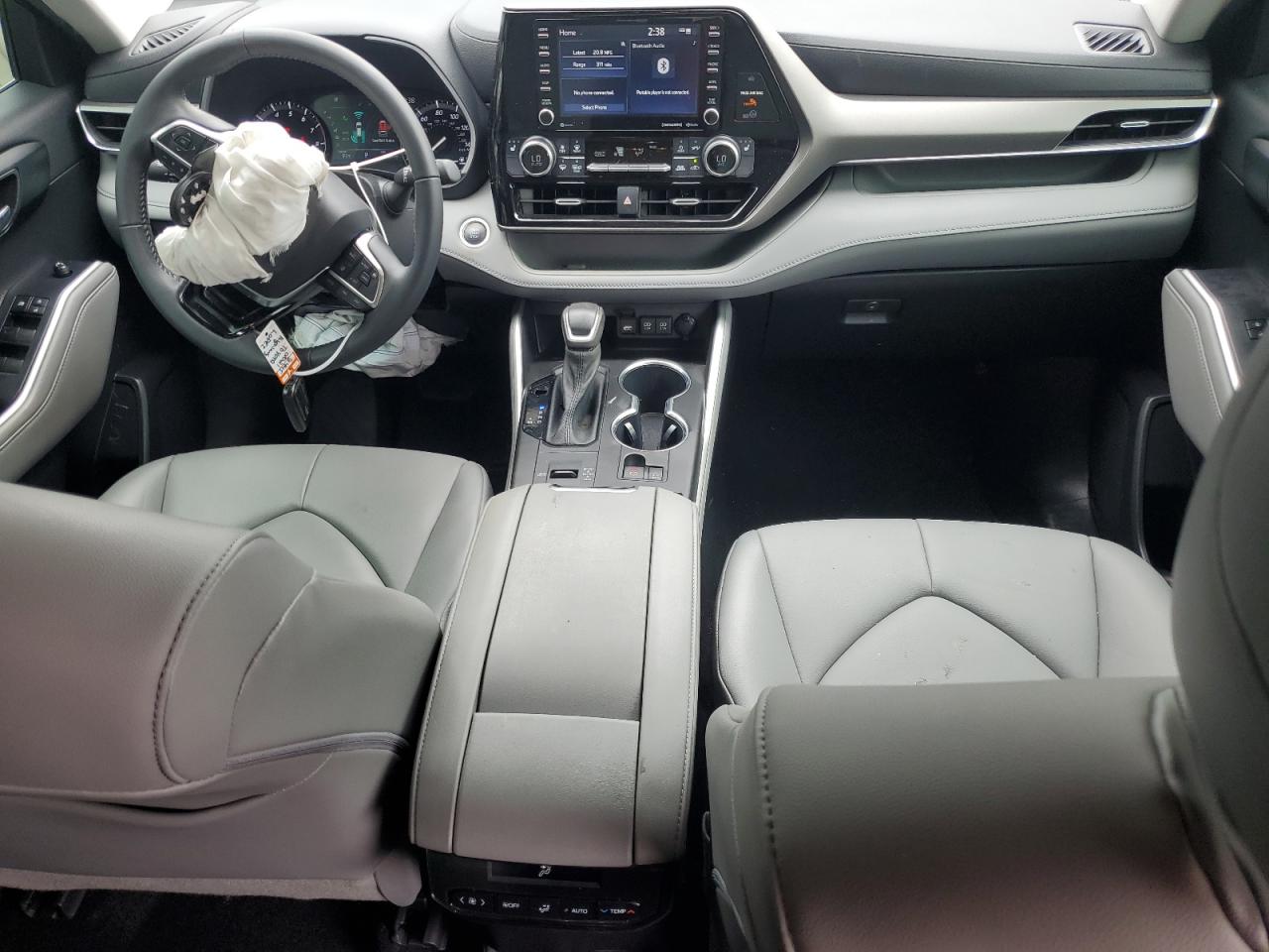 5TDGZRAH5MS043149 2021 Toyota Highlander Xle