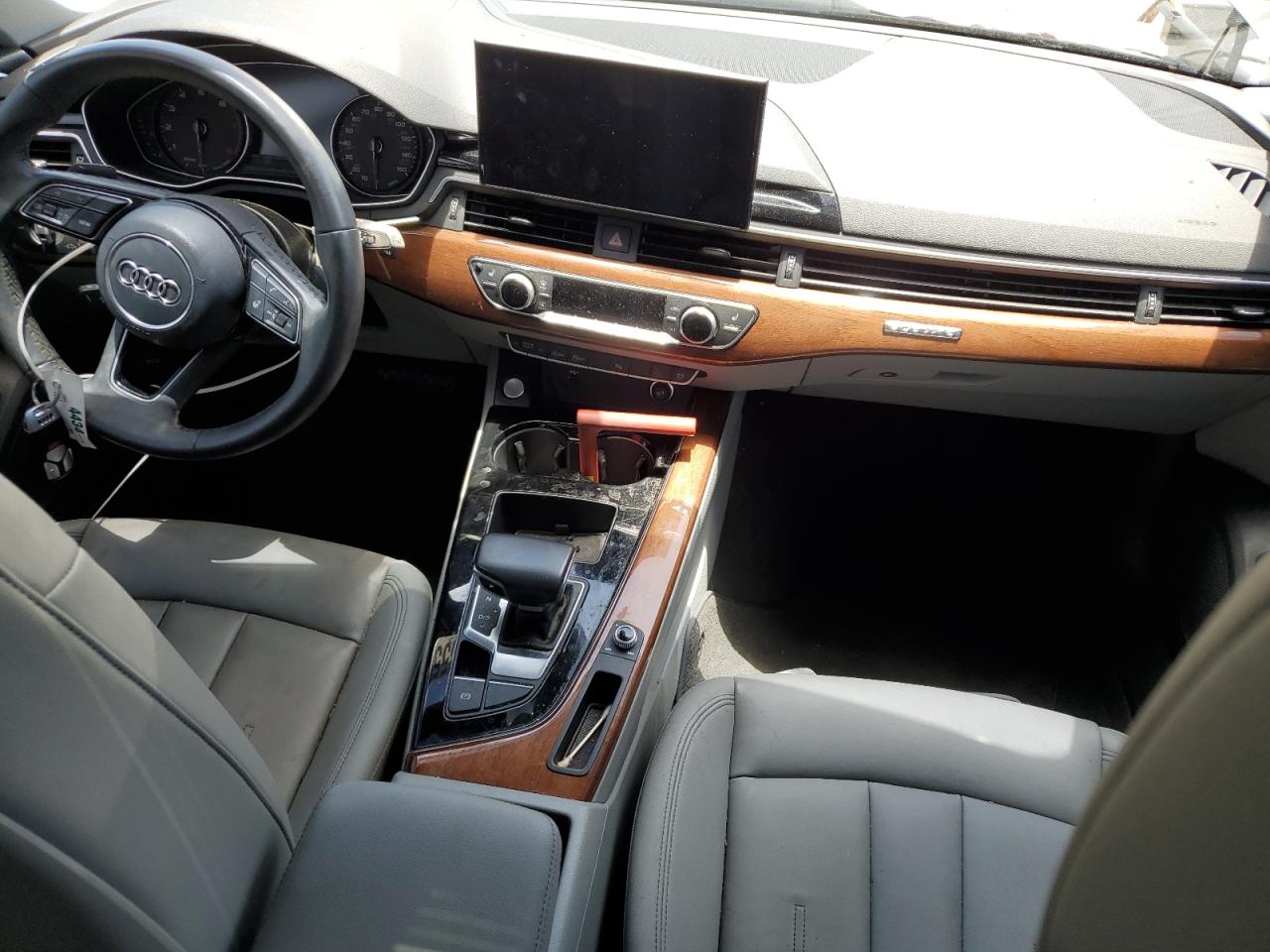 WAUABAF49NA006697 2022 Audi A4 Premium 40