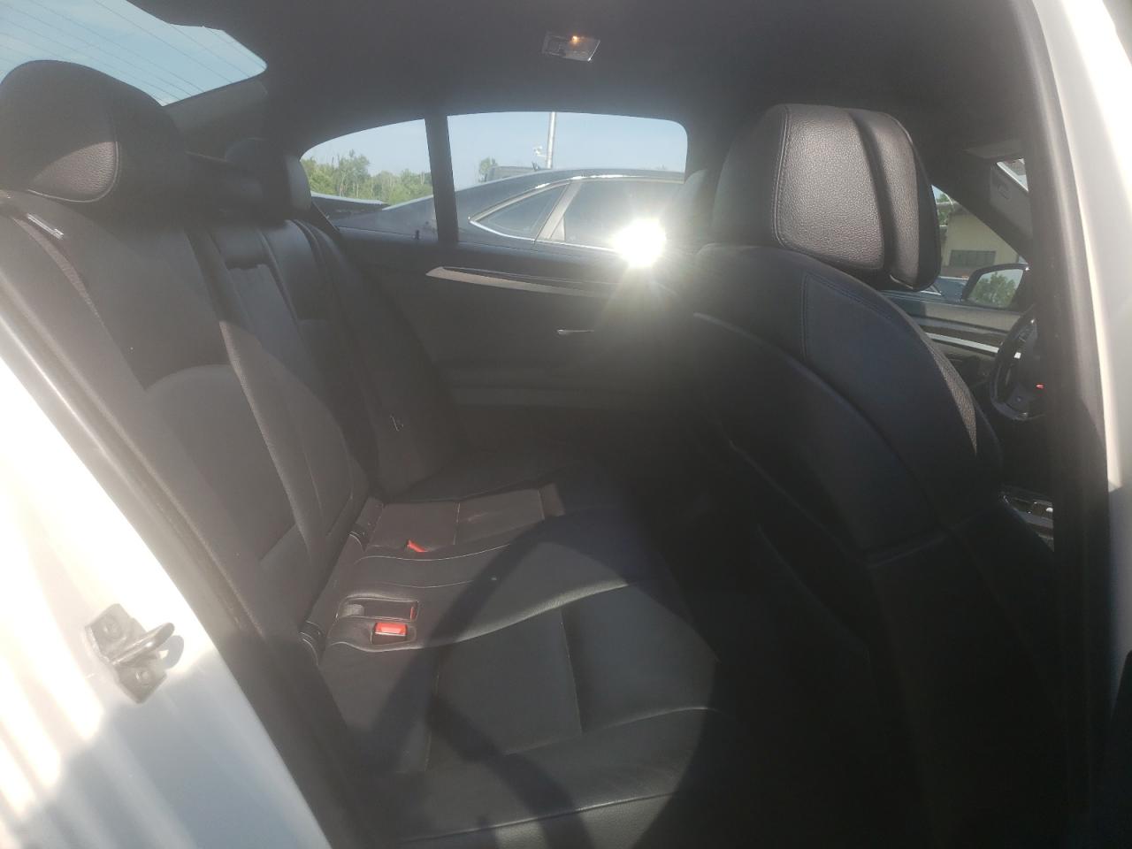 WBAFU9C54DDY70307 2013 BMW 550 Xi