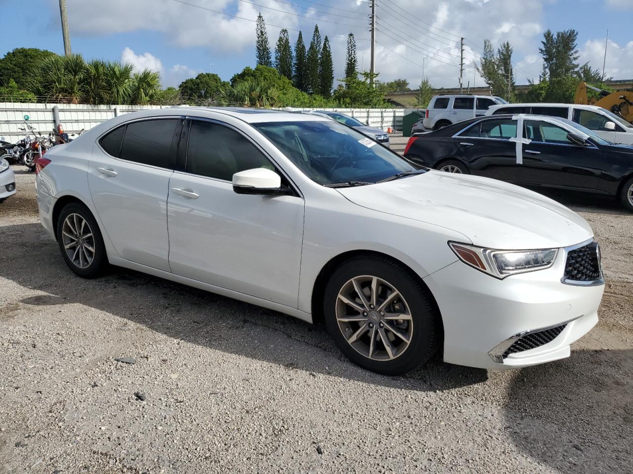 19UUB1F32LA005106 2020 Acura Tlx