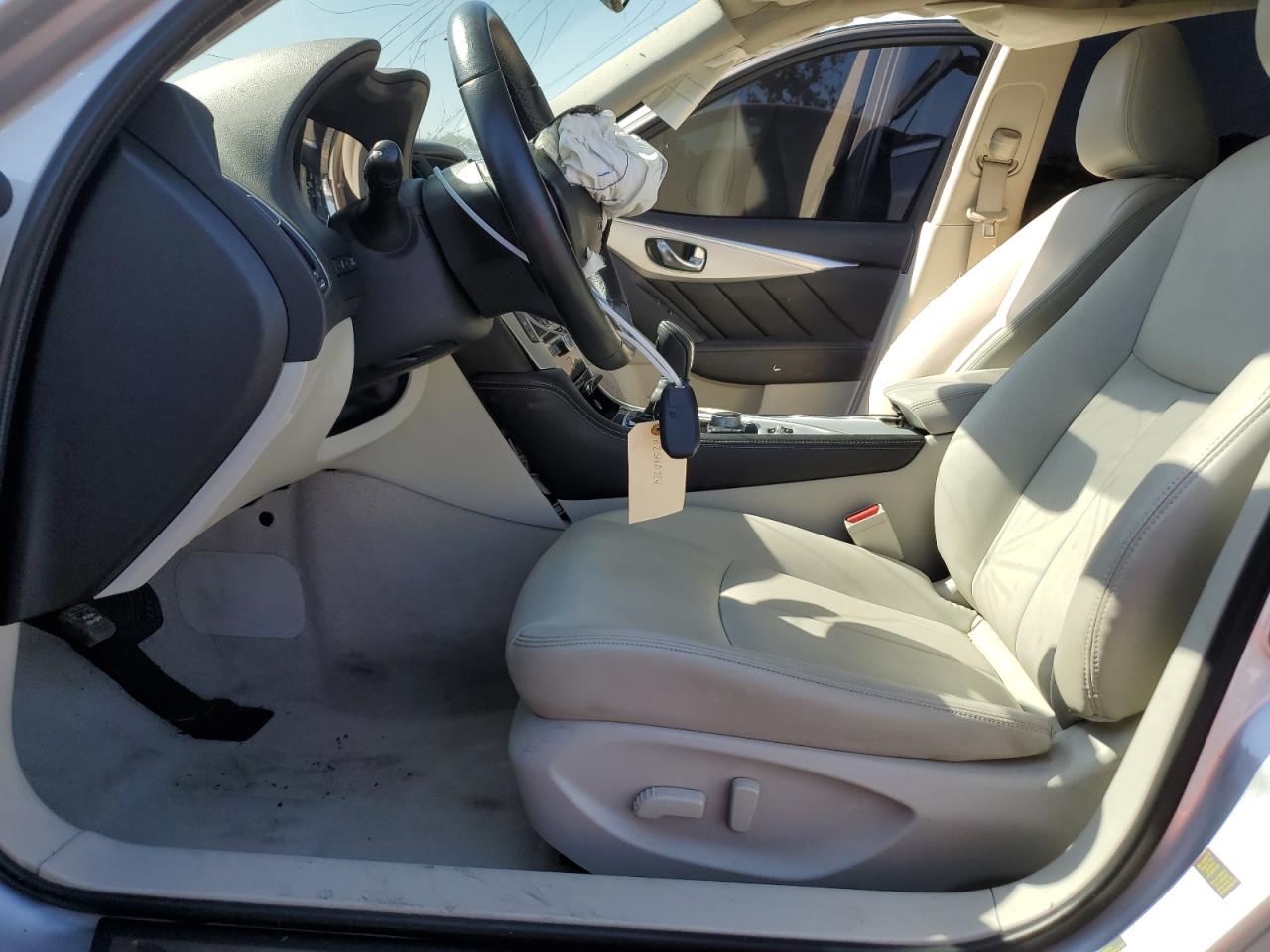 JN1EV7AP1LM203670 2020 Infiniti Q50 Pure