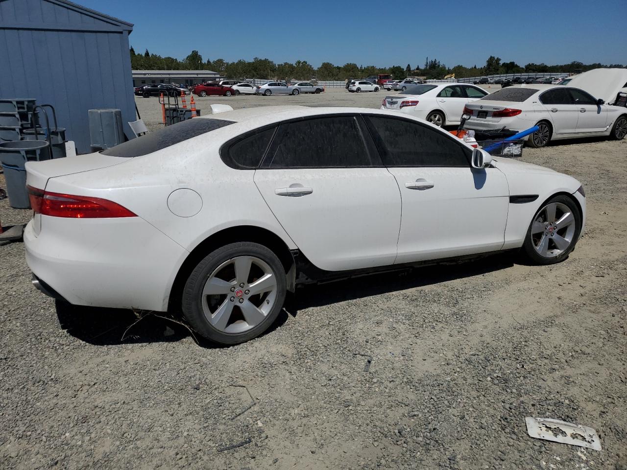 2018 Jaguar Xf vin: SAJBS4FX9JCY71141