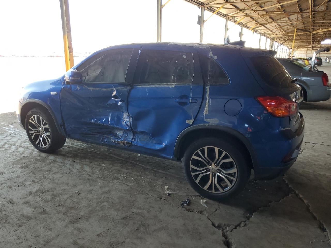 2018 Mitsubishi Outlander Sport Es vin: JA4AP3AUXJU018450