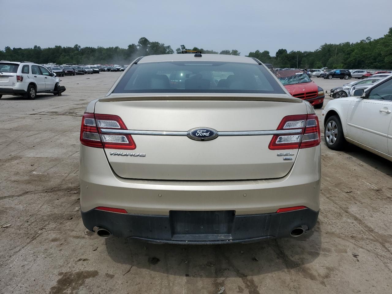 1FAHP2H85JG102980 2018 Ford Taurus Sel