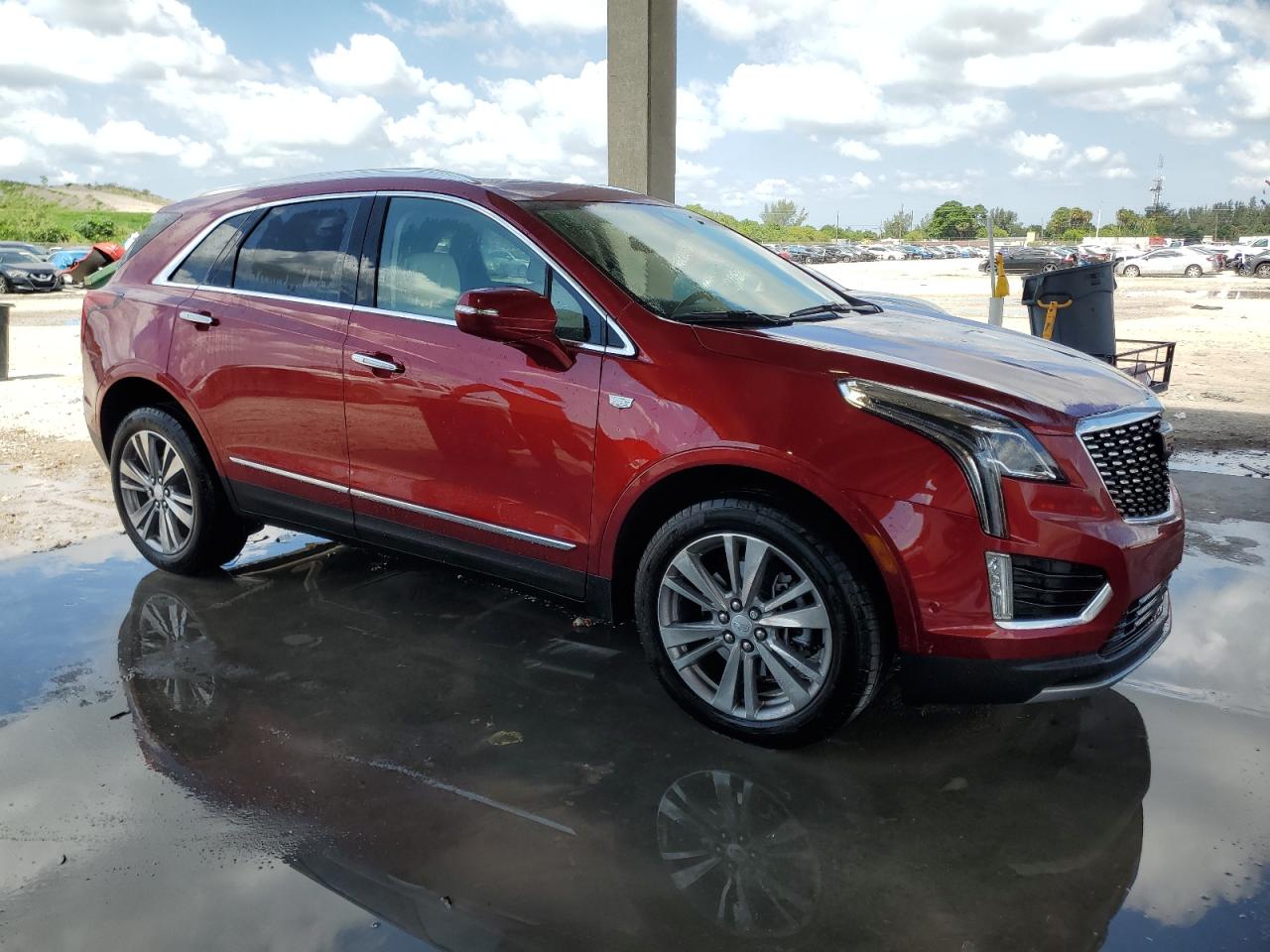 2024 Cadillac Xt5 Premium Luxury vin: 1GYKNCRS8RZ705678