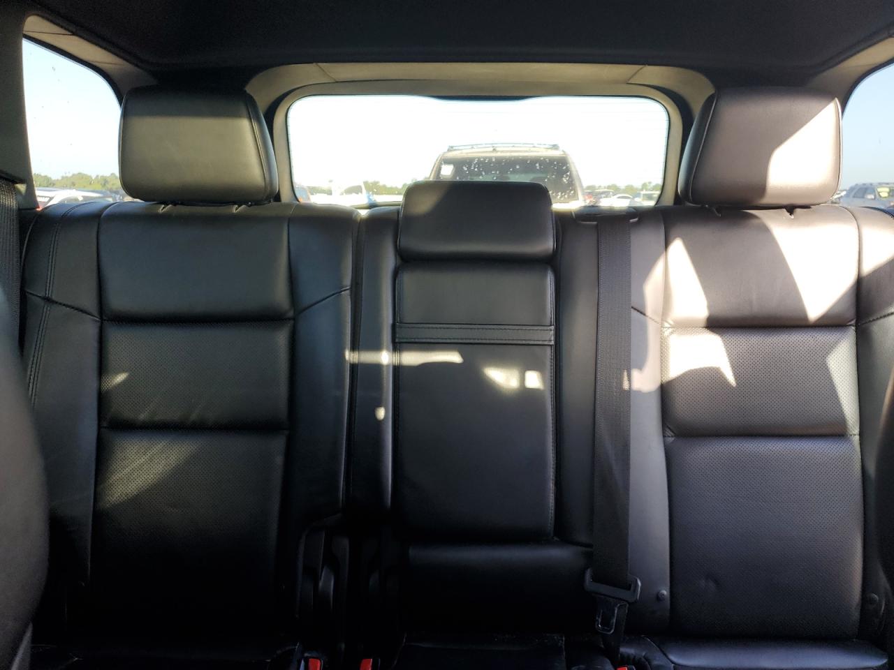 1C4RJECG0FC219557 2015 Jeep Grand Cherokee Overland