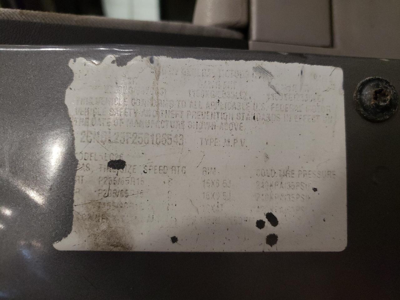 2CNDL23F256186543 2005 Chevrolet Equinox Ls