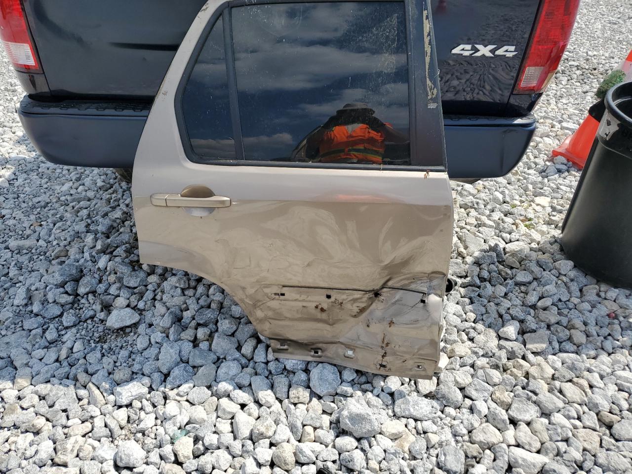 SHSRD78905U338233 2005 Honda Cr-V Se