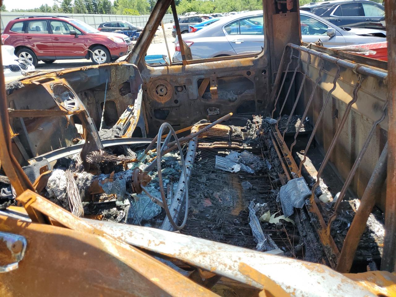 2FTCF15Y3ECA76070 1984 Ford F150