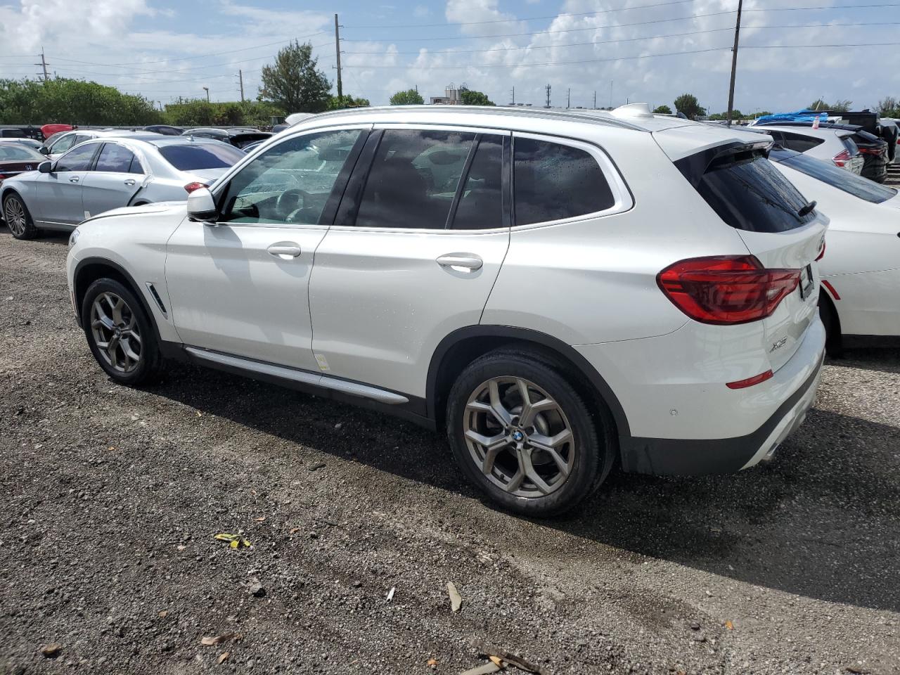 5UXTY3C05M9E16647 2021 BMW X3 Sdrive30I