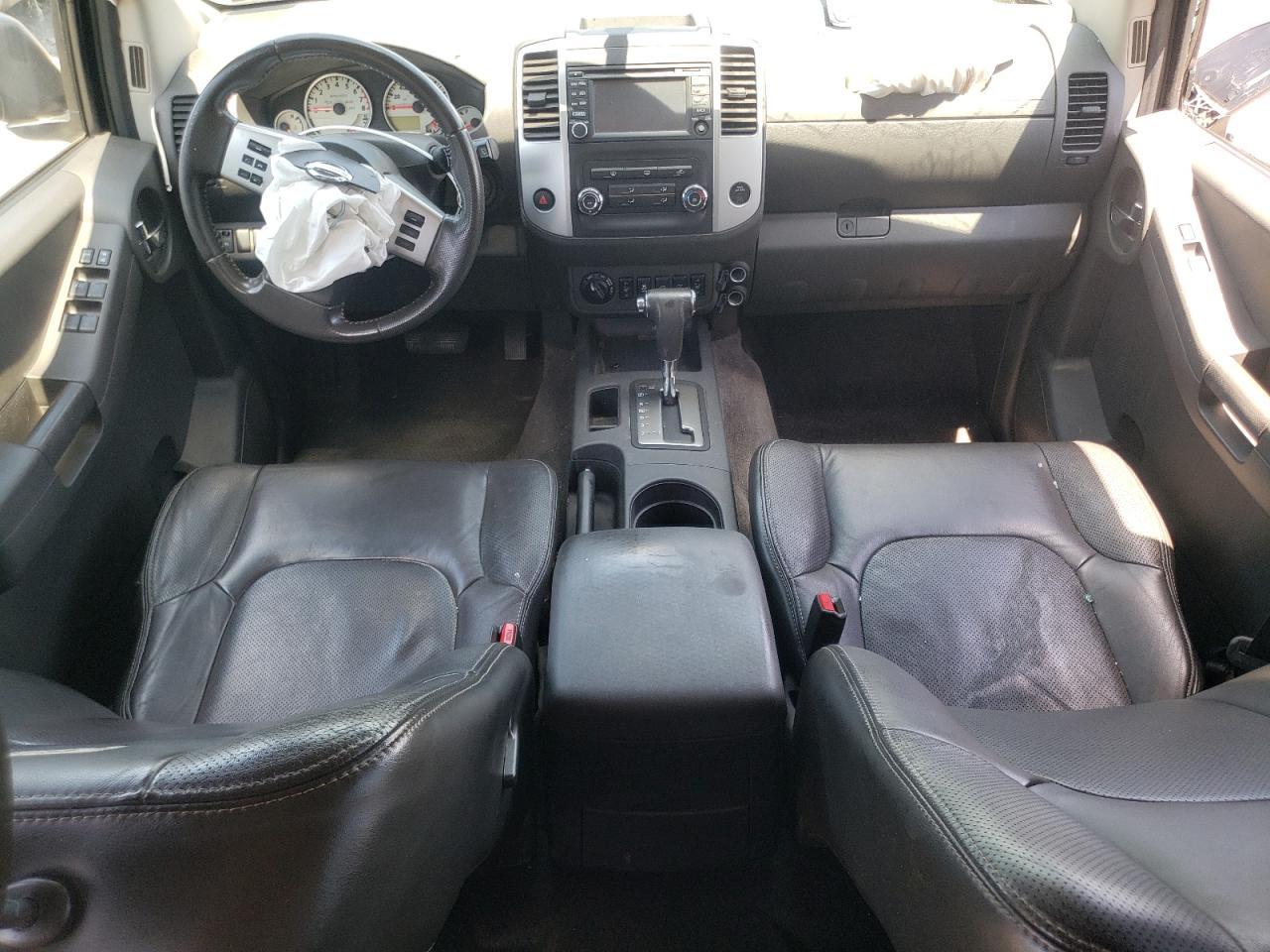 5N1AN0NW2EN812134 2014 Nissan Xterra X
