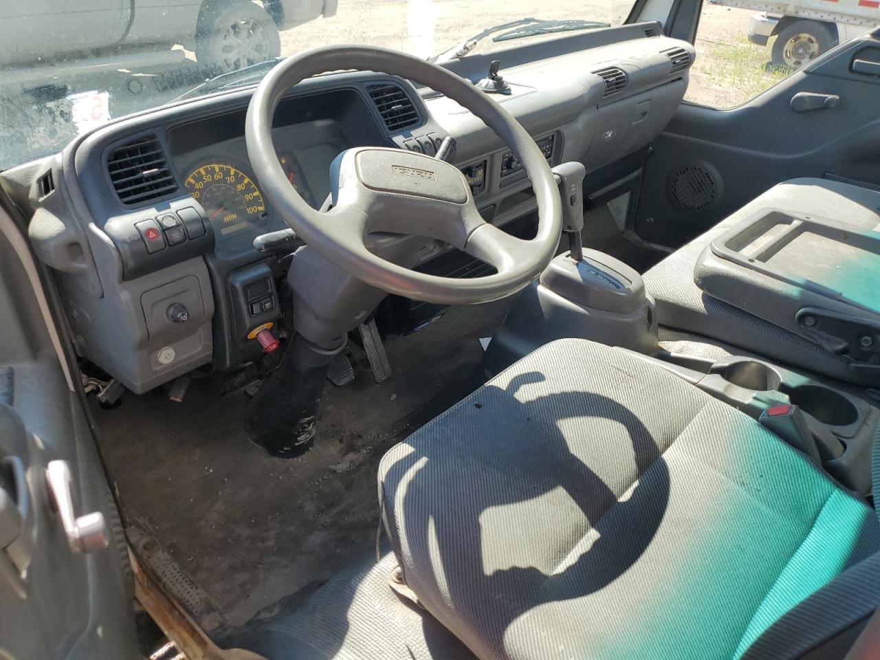 JALC4B16857001376 2005 Isuzu Npr