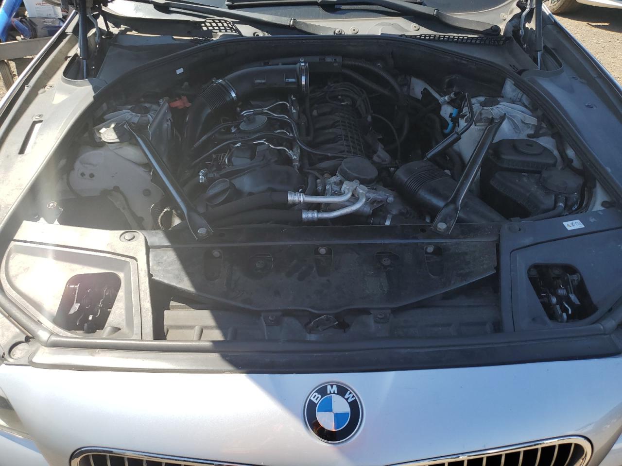 WBAFU7C54CDU58830 2012 BMW 535 Xi