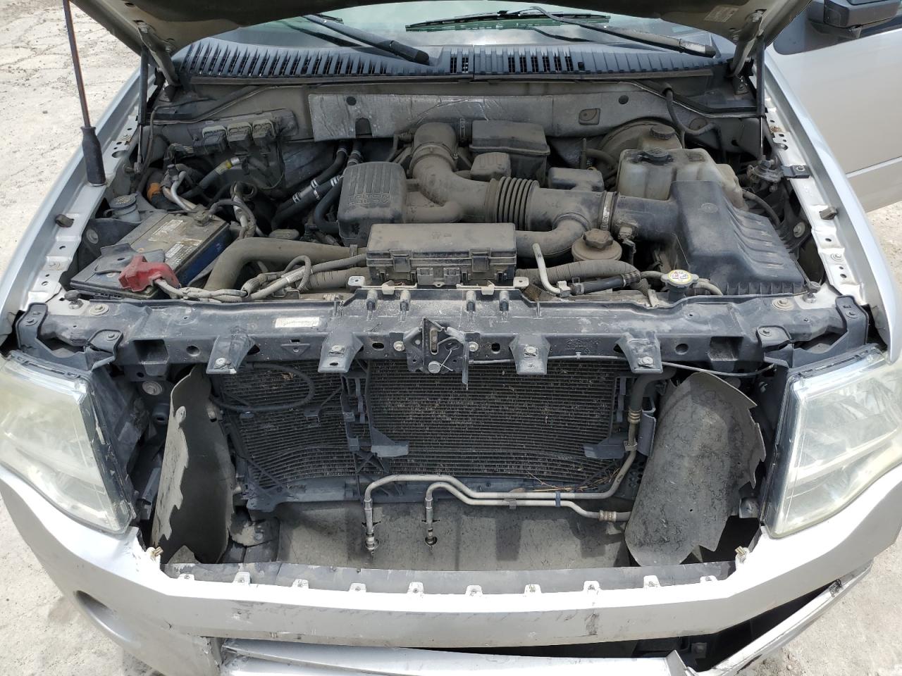 1FMJU1H53BEF45836 2011 Ford Expedition Xlt