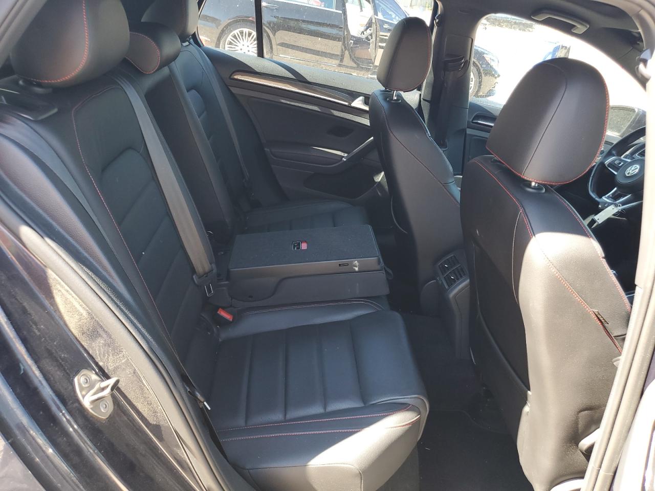 3VW447AU7HM016430 2017 Volkswagen Gti S/Se