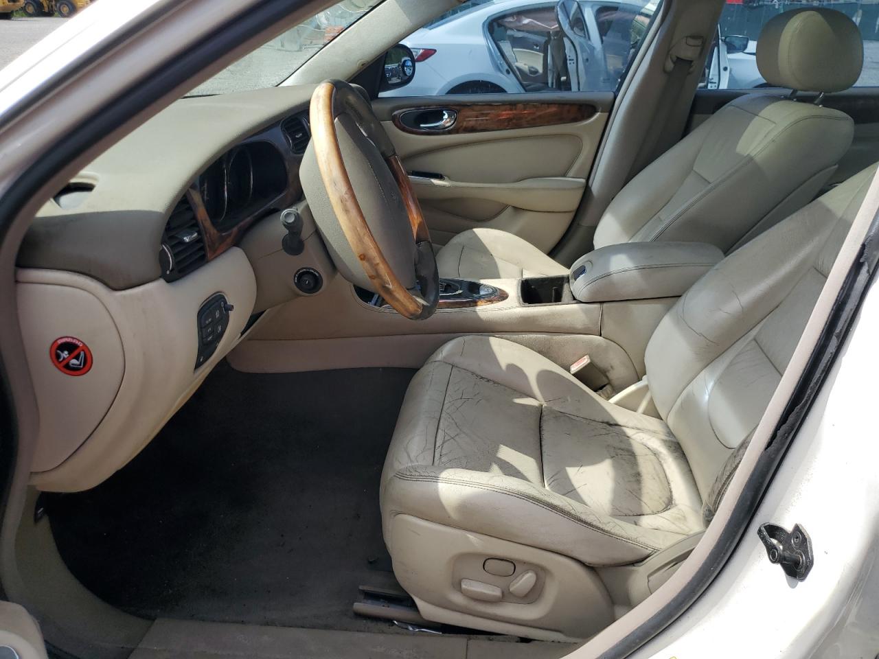 SAJEA71C44SG02614 2004 Jaguar Xj8