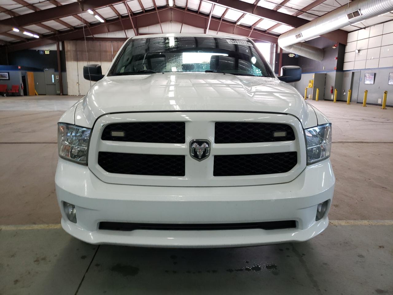 2018 Ram 1500 St vin: 1C6RR7FGXJS206594