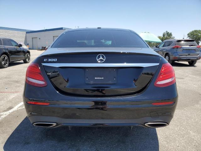 VIN WDDZF4JB5KA525975 2019 Mercedes-Benz E-Class, 300 no.6