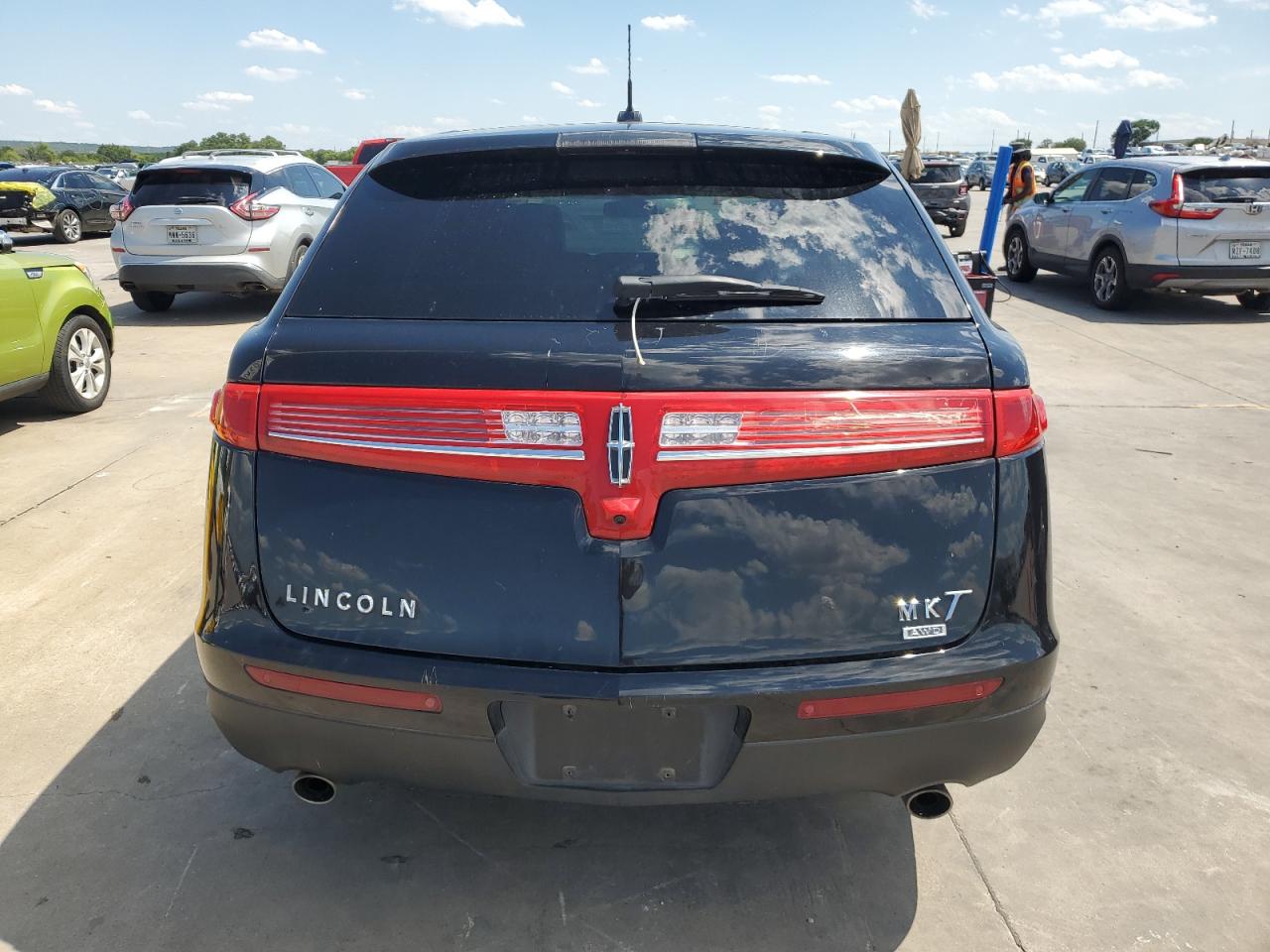 2LMHJ5NK5JBL02472 2018 Lincoln Mkt