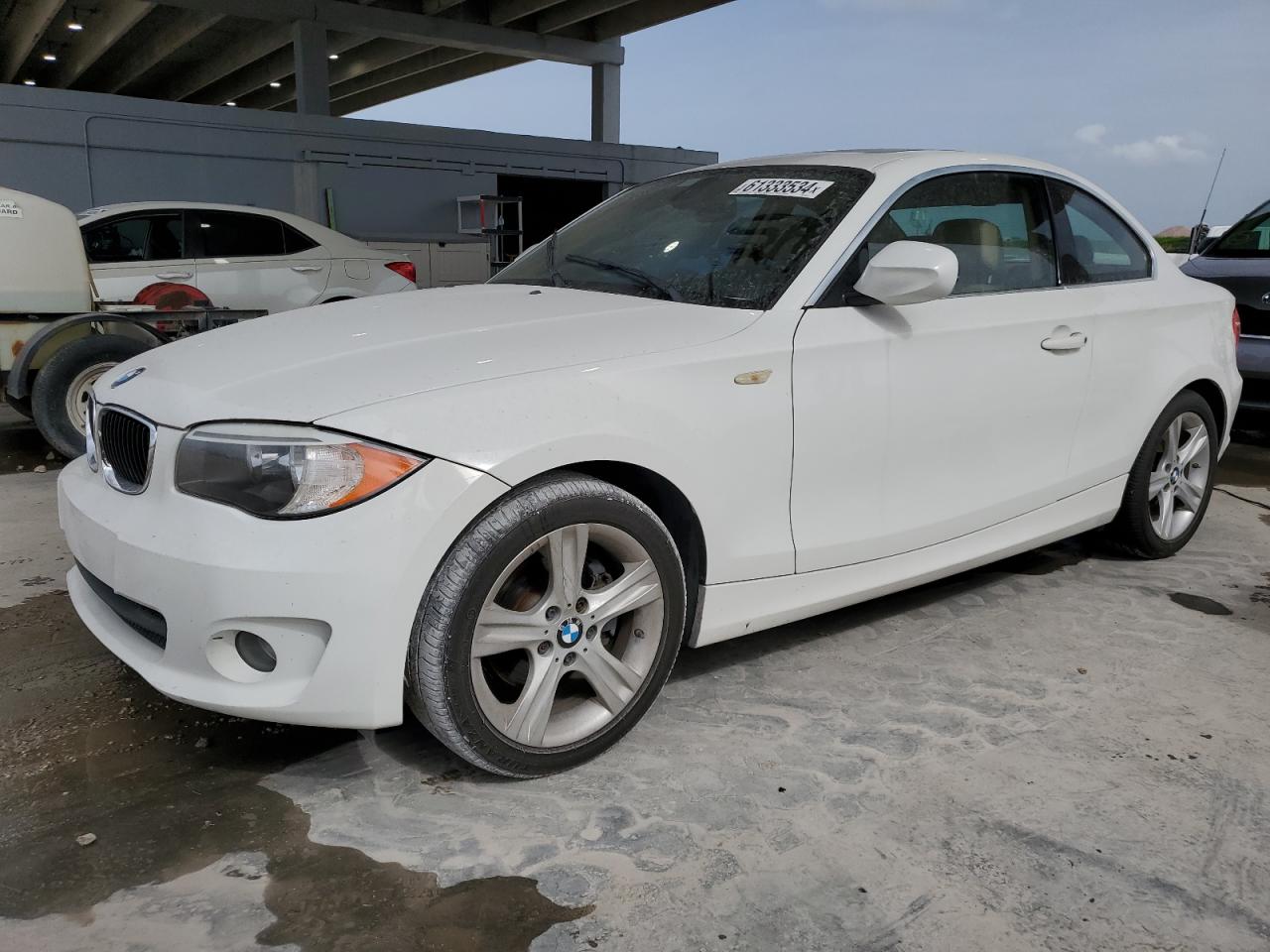 2013 BMW 128 I vin: WBAUP7C58DVP24733