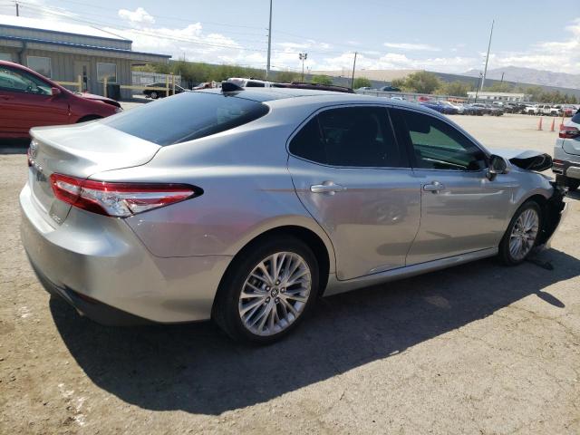 VIN 4T1B11HK7JU521000 2018 Toyota Camry, L no.3