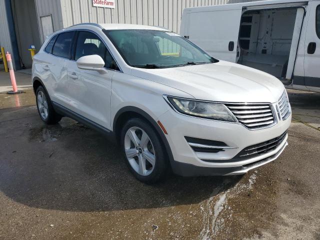 VIN 5LMCJ1C95GUJ24190 2016 Lincoln MKC, Premiere no.4