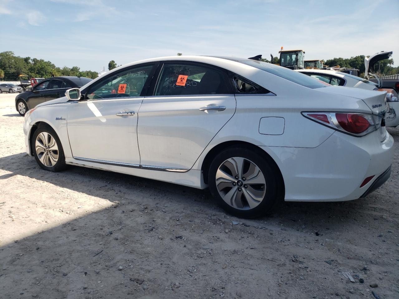 2015 Hyundai Sonata Hybrid vin: KMHEC4A4XFA136088