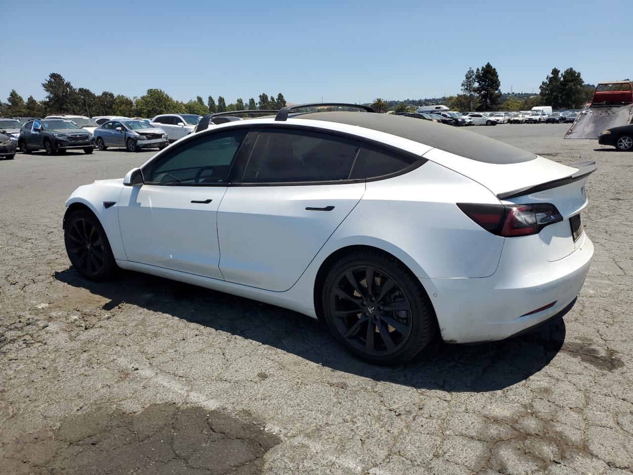 5YJ3E1EB3MF998120 Tesla Model 3 2021. Фото: 1