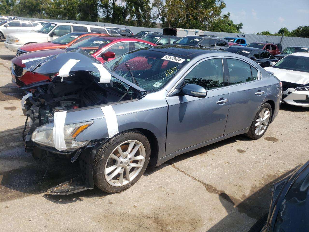 NISSAN MAXIMA S