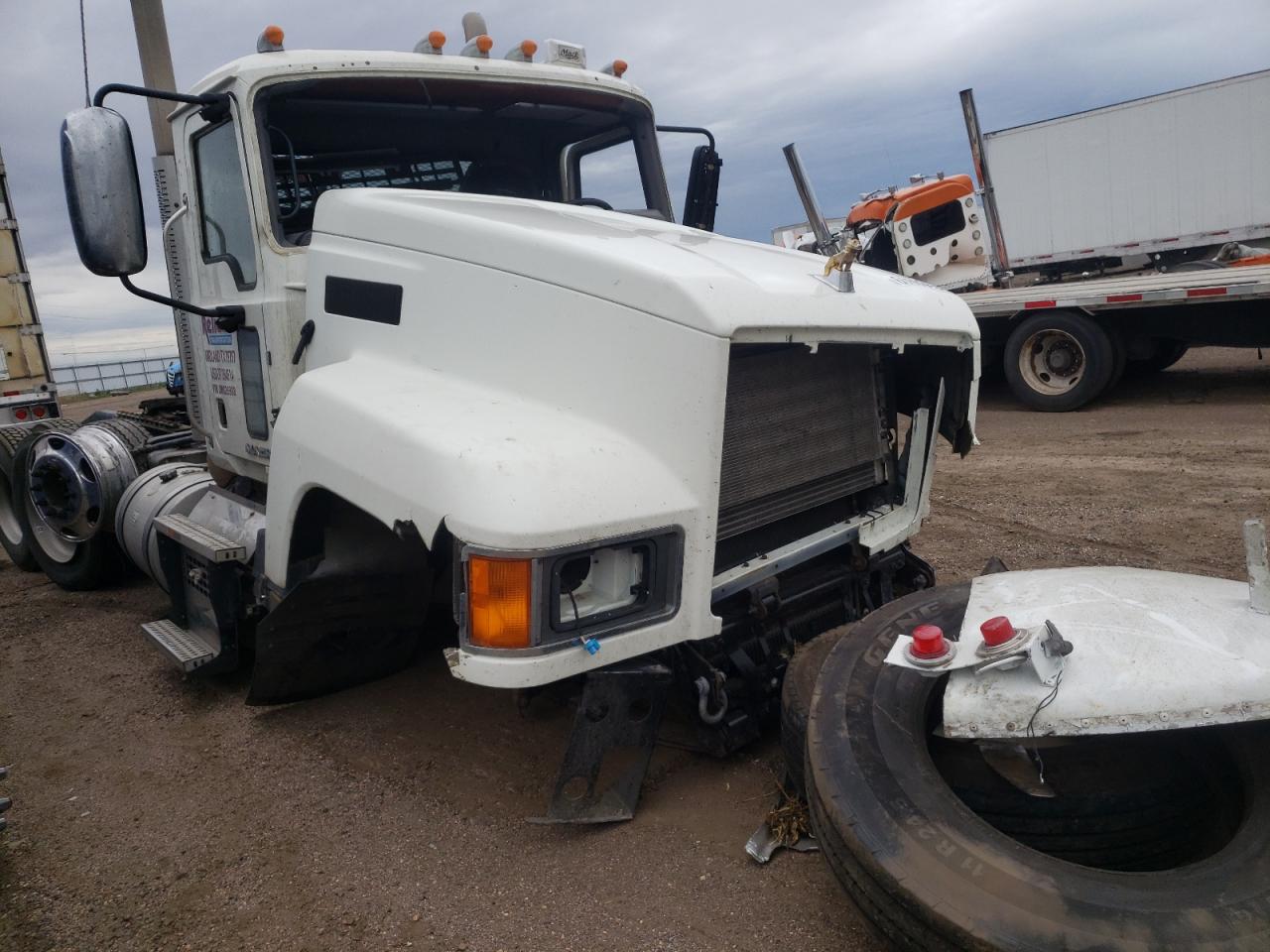 Lot #2962523902 2018 MACK 600 CHU600