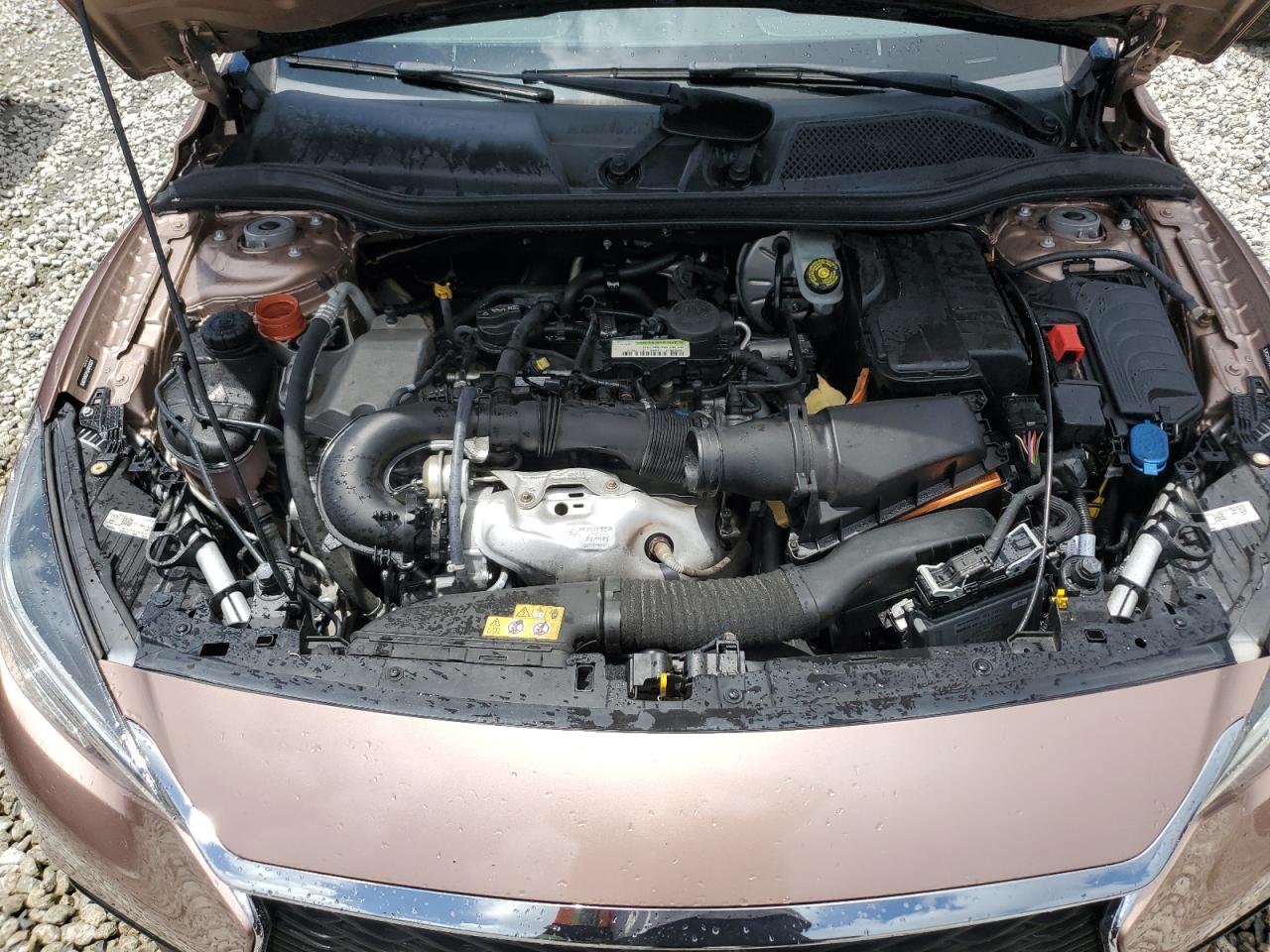 SJKCH5CP0JA043323 2018 Infiniti Qx30 Base