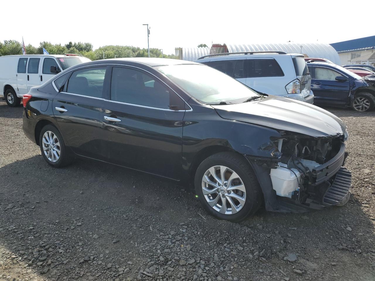 2018 Nissan Sentra S vin: 3N1AB7AP6JY250128