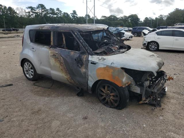 VIN KNDJP3A59J7586637 2018 KIA SOUL no.4