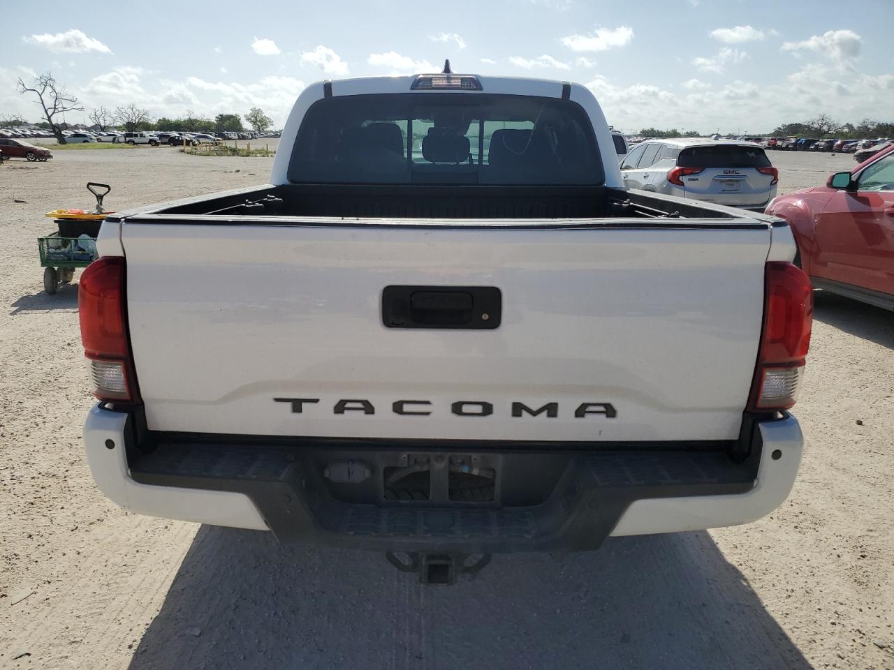 5TFAZ5CN6KX072216 2019 Toyota Tacoma Double Cab
