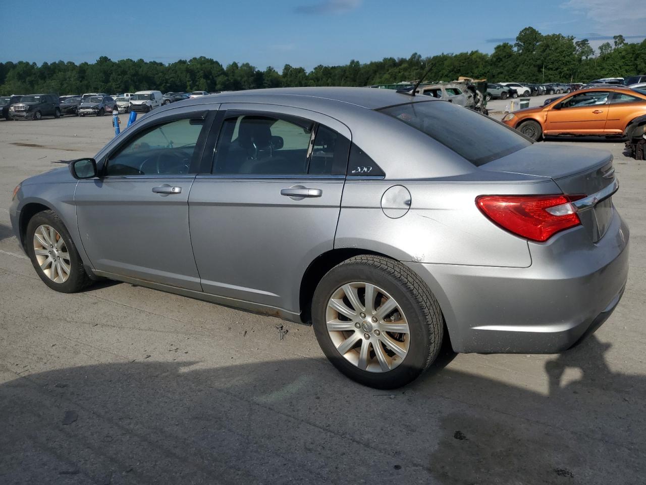 2013 Chrysler 200 Touring vin: 1C3CCBBB5DN513174