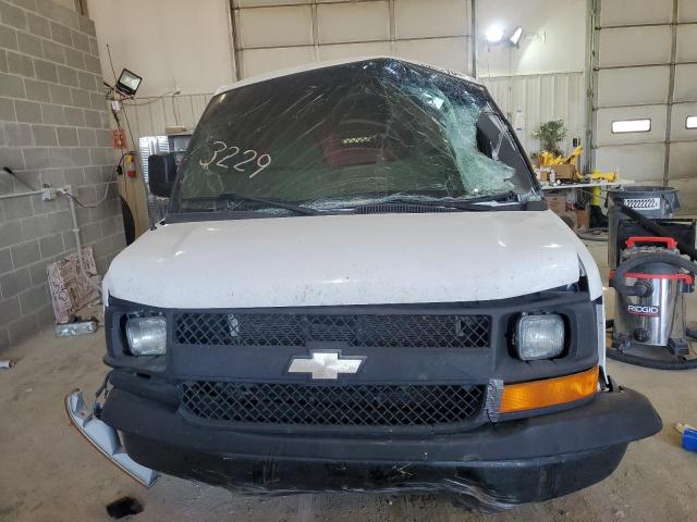 VIN 1GCWGFCF3F1252336 2015 Chevrolet Express no.5