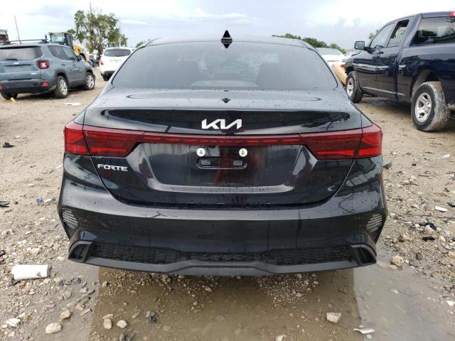 3KPF24AD5PE592820 Kia Forte LX 6