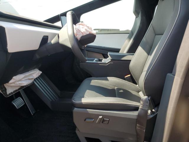 2024 TESLA CYBERTRUCK 7G2CEHEE6RA019467